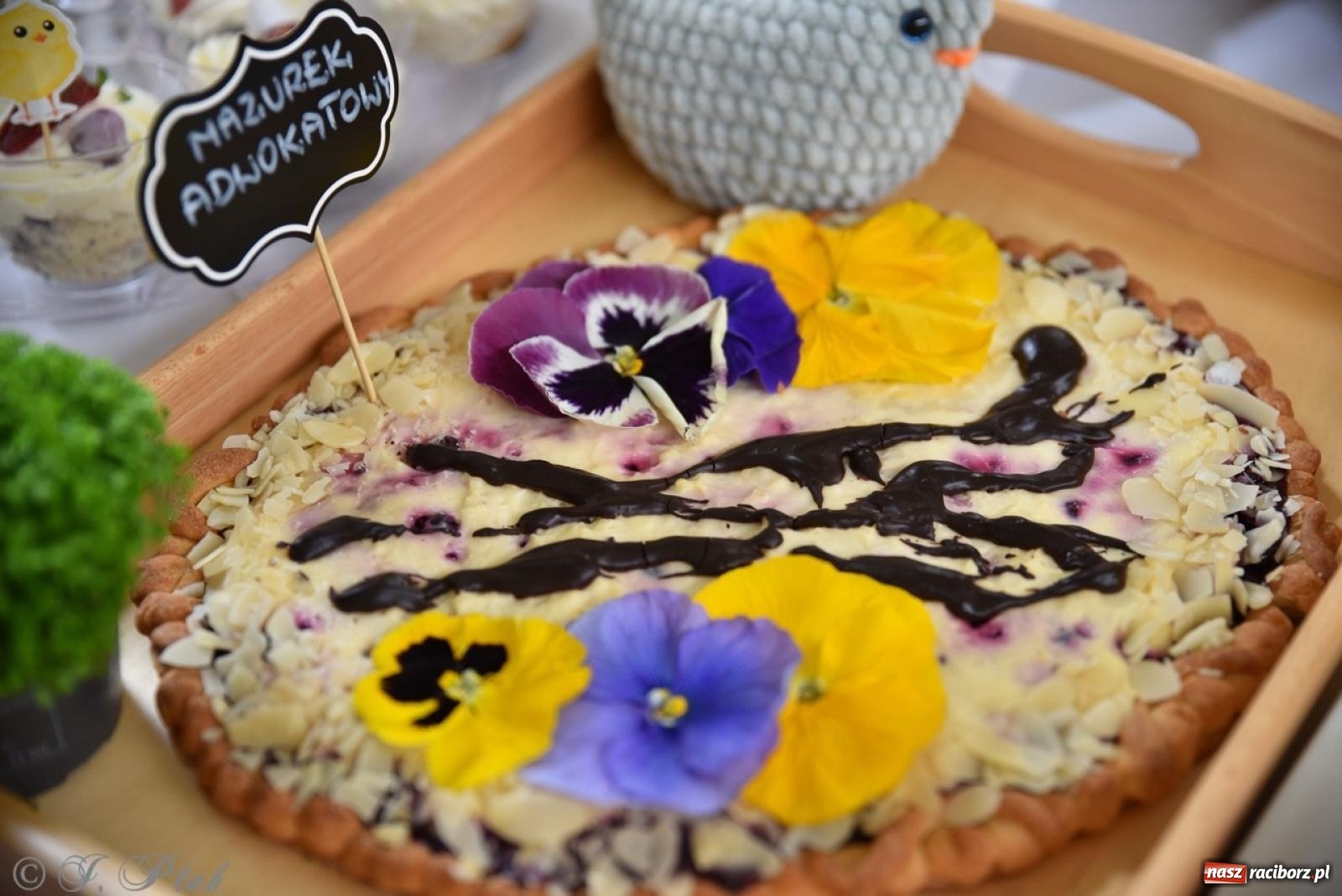 Zdjęcie w galerii na portalu naszraciborz.pl: Festiwal smaków i tradycji – potrawy regionalne wróciły do Pietrowic Wielkich [FOTO i WIDEO] wiadomości z regionu