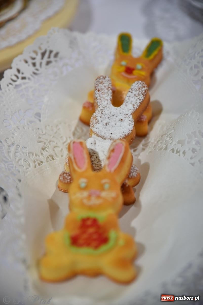 Zdjęcie w galerii na portalu naszraciborz.pl: Festiwal smaków i tradycji – potrawy regionalne wróciły do Pietrowic Wielkich [FOTO i WIDEO] wiadomości z regionu