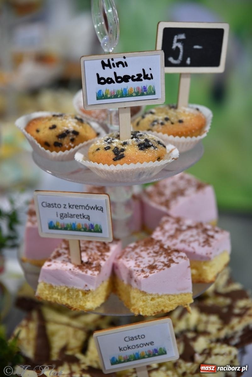 Zdjęcie w galerii na portalu naszraciborz.pl: Festiwal smaków i tradycji – potrawy regionalne wróciły do Pietrowic Wielkich [FOTO i WIDEO] wiadomości z regionu