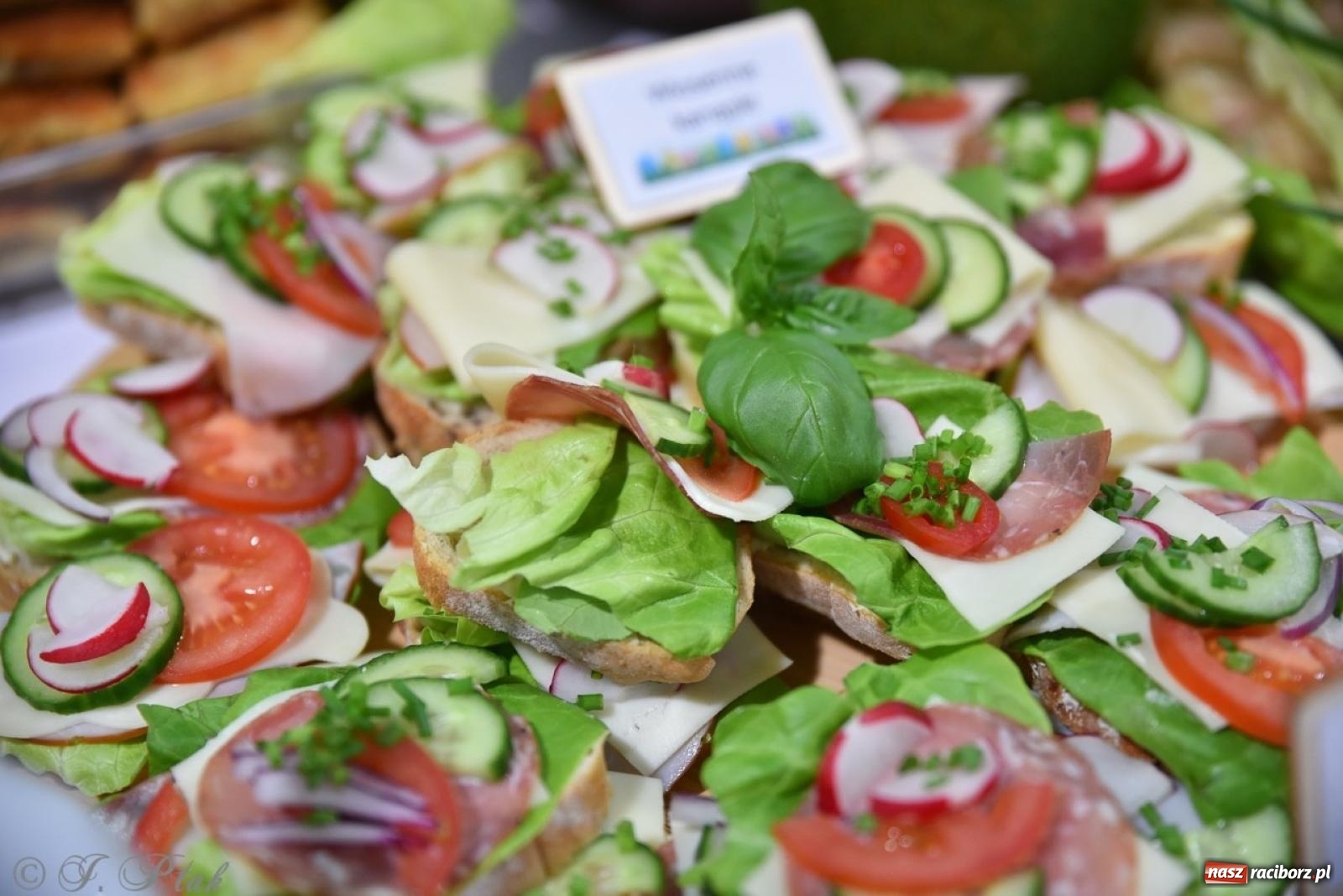 Zdjęcie w galerii na portalu naszraciborz.pl: Festiwal smaków i tradycji – potrawy regionalne wróciły do Pietrowic Wielkich [FOTO i WIDEO] wiadomości z regionu