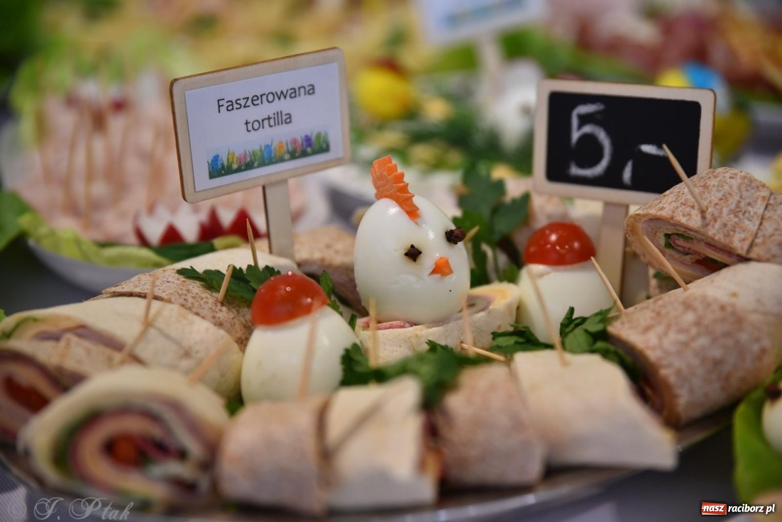 Zdjęcie w galerii na portalu naszraciborz.pl: Festiwal smaków i tradycji – potrawy regionalne wróciły do Pietrowic Wielkich [FOTO i WIDEO] wiadomości z regionu