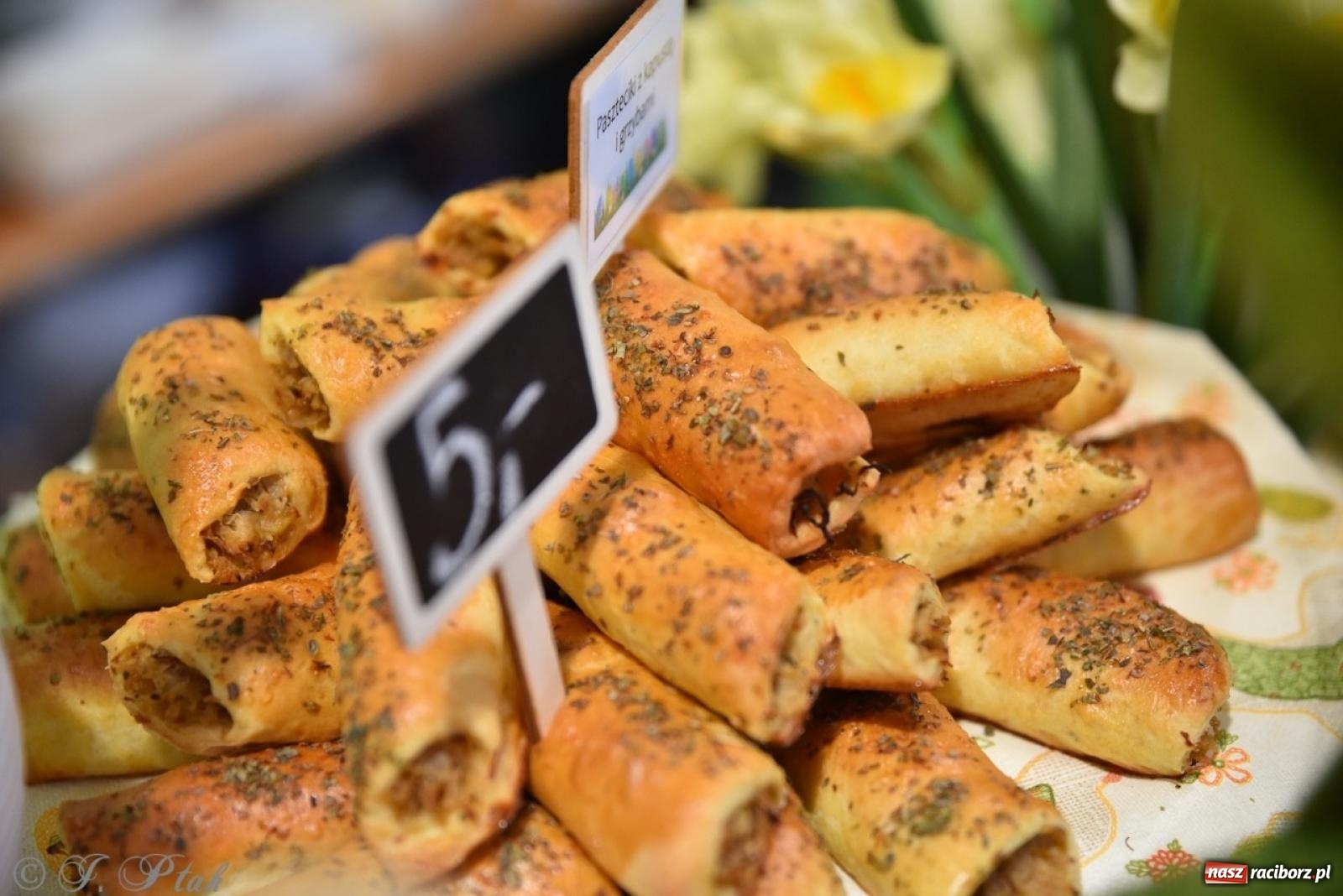 Zdjęcie w galerii na portalu naszraciborz.pl: Festiwal smaków i tradycji – potrawy regionalne wróciły do Pietrowic Wielkich [FOTO i WIDEO] wiadomości z regionu