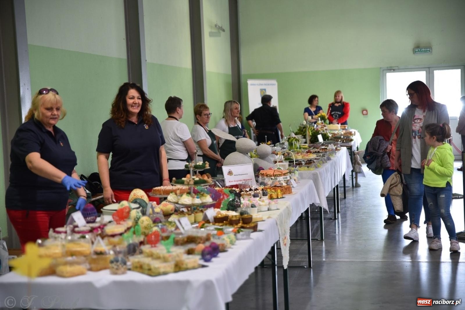 Zdjęcie w galerii na portalu naszraciborz.pl: Festiwal smaków i tradycji – potrawy regionalne wróciły do Pietrowic Wielkich [FOTO i WIDEO] wiadomości z regionu