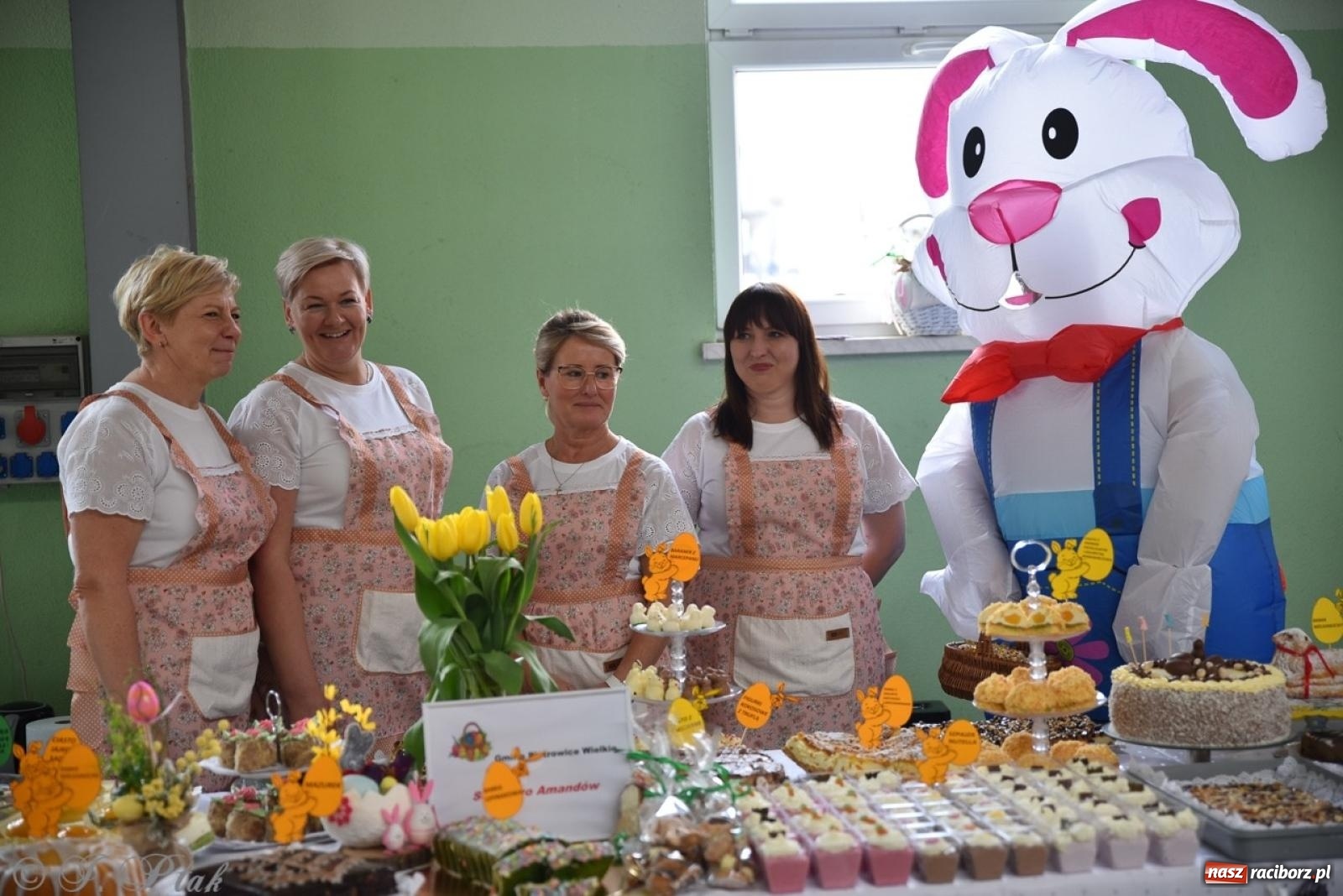 Zdjęcie w galerii na portalu naszraciborz.pl: Festiwal smaków i tradycji – potrawy regionalne wróciły do Pietrowic Wielkich [FOTO i WIDEO] wiadomości z regionu
