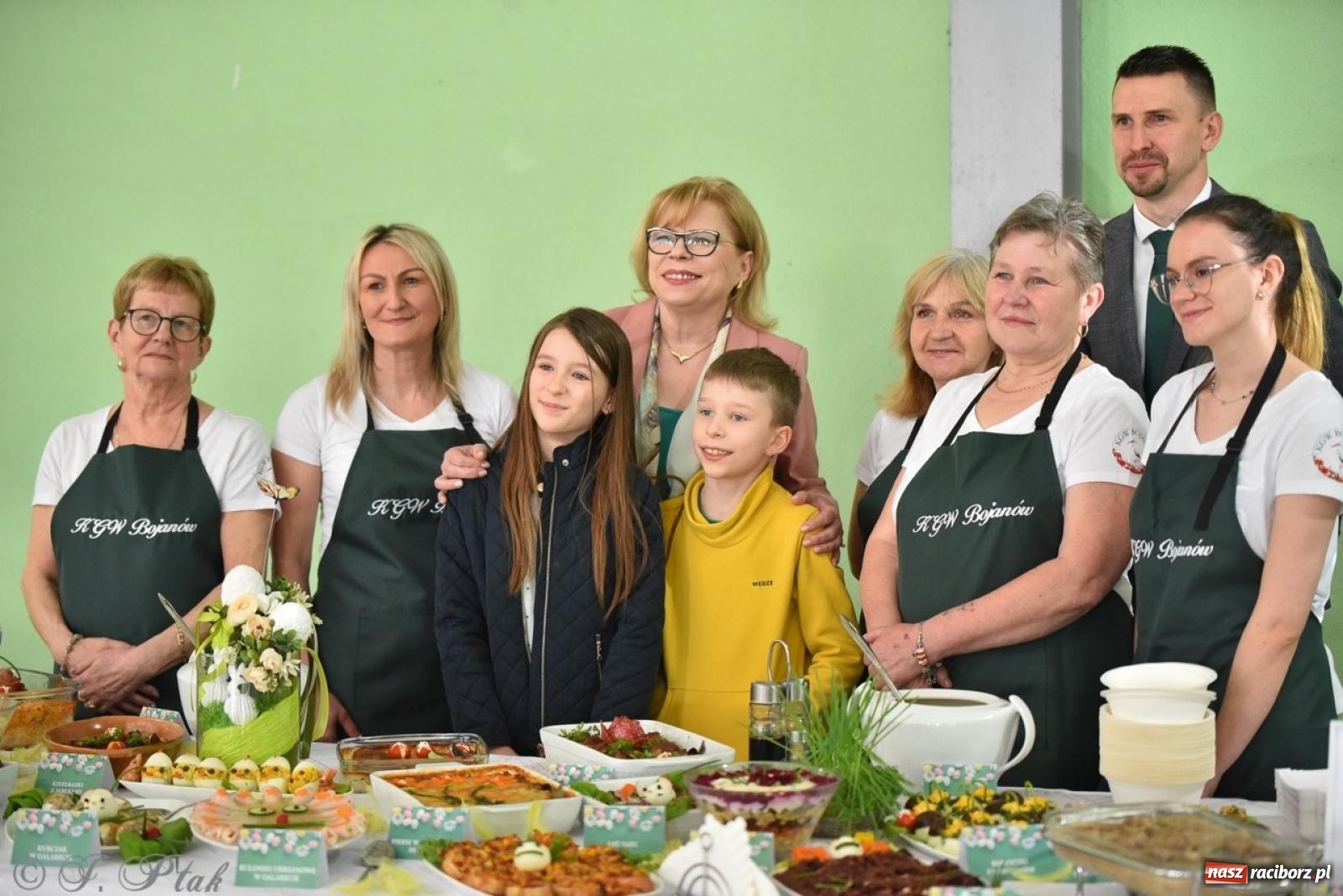 Zdjęcie w galerii na portalu naszraciborz.pl: Festiwal smaków i tradycji – potrawy regionalne wróciły do Pietrowic Wielkich [FOTO i WIDEO] wiadomości z regionu