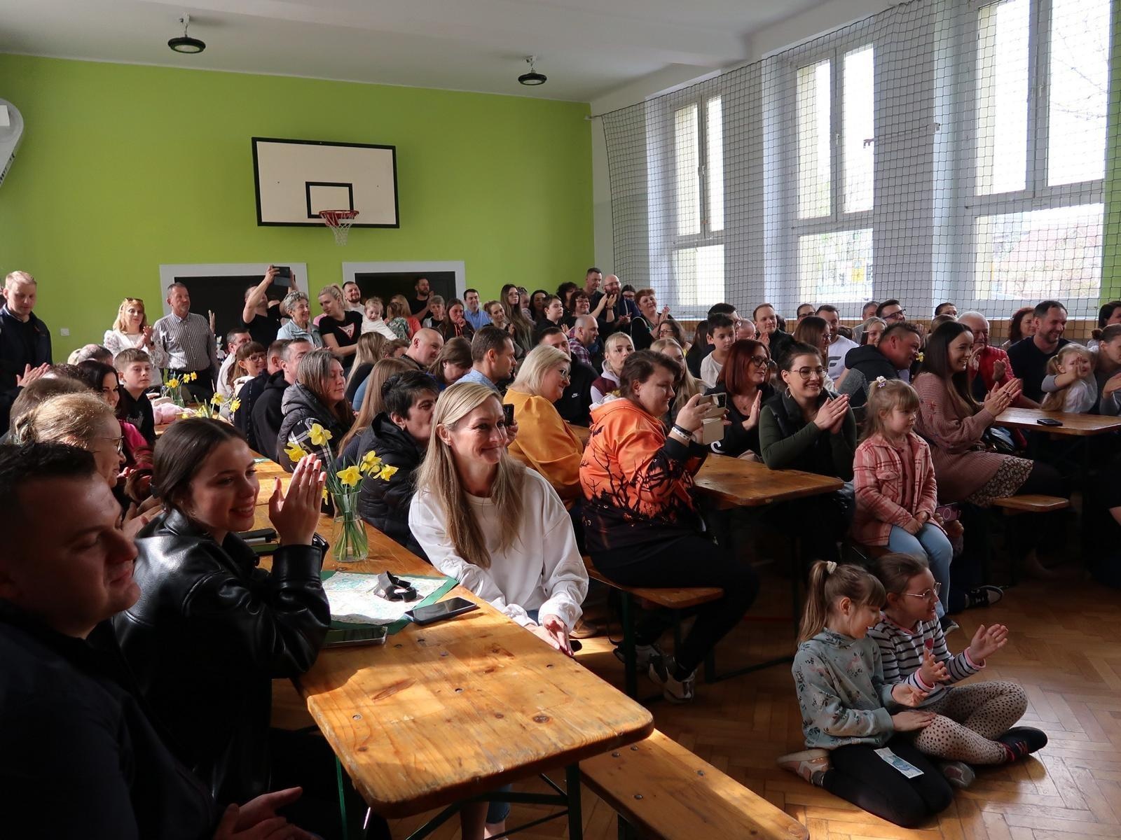 Zdjęcie w galerii na portalu naszraciborz.pl: Kiermasz Wielkanocny na Płoni [FOTO] wiadomości z regionu