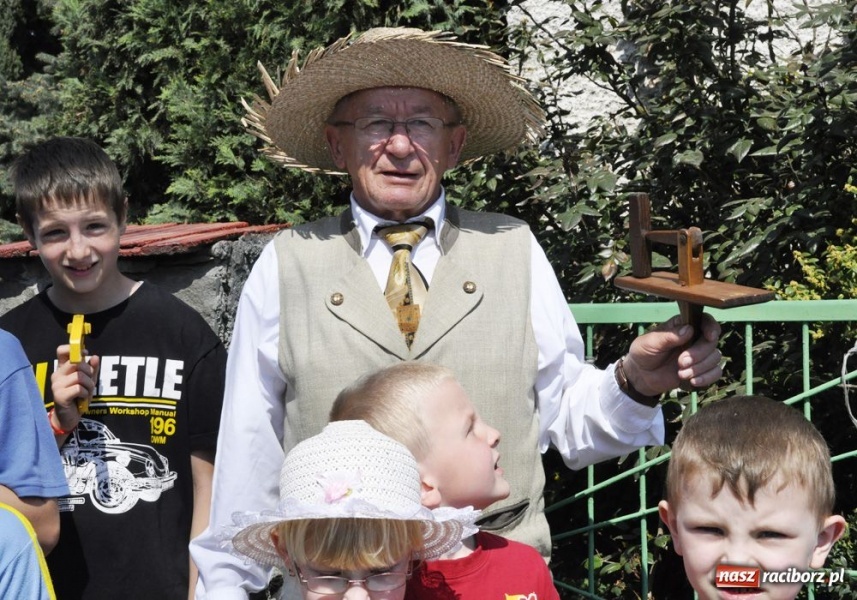 Zdjęcie w galerii na portalu naszraciborz.pl: Po cuksy z kołatkami po Sudole wiadomości z regionu