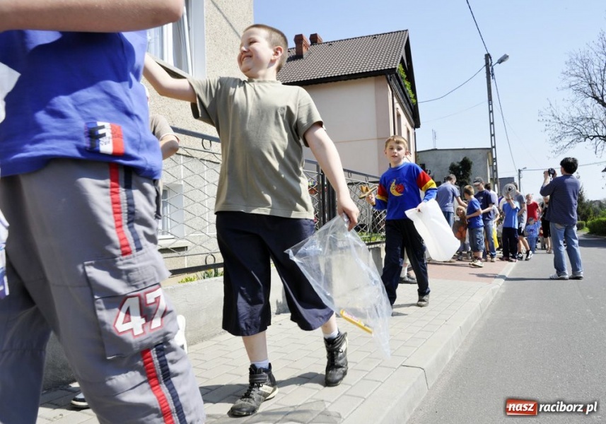Zdjęcie w galerii na portalu naszraciborz.pl: Po cuksy z kołatkami po Sudole wiadomości z regionu