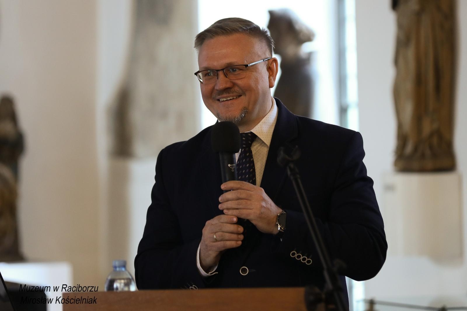 Zdjęcie w galerii na portalu naszraciborz.pl: XVIII Międzynarodowe Seminarium Naukowe w Raciborzu wiadomości z regionu