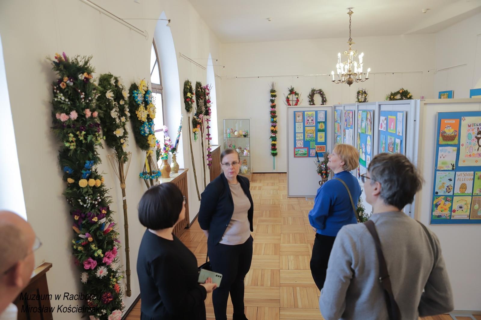 Zdjęcie w galerii na portalu naszraciborz.pl: XVIII Międzynarodowe Seminarium Naukowe w Raciborzu wiadomości z regionu