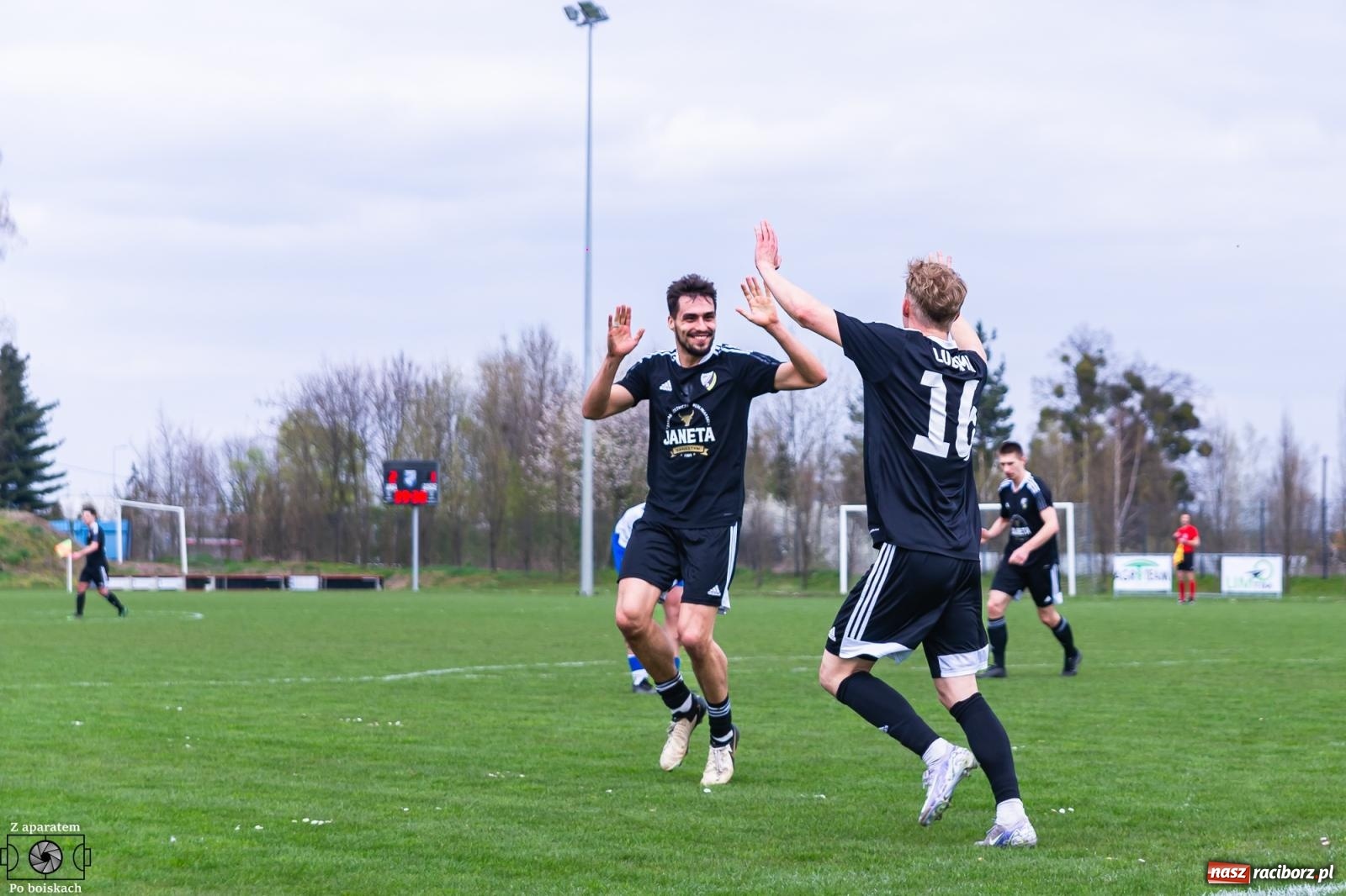 Zdjęcie w galerii na portalu naszraciborz.pl: Prowadzili 2:0, ale punktów nie zdobyli. Derby Podokręgu dla Lubomi [FOTO] wiadomości z regionu