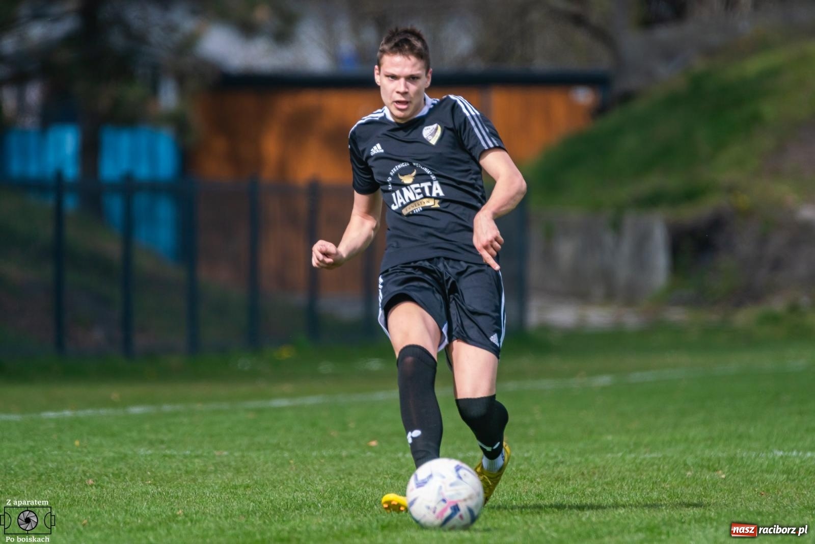 Zdjęcie w galerii na portalu naszraciborz.pl: Prowadzili 2:0, ale punktów nie zdobyli. Derby Podokręgu dla Lubomi [FOTO] wiadomości z regionu