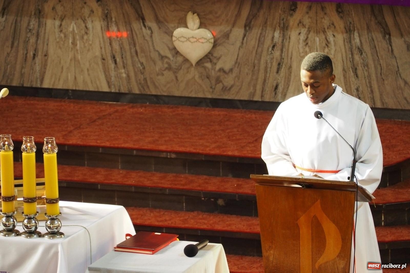Zdjęcie w galerii na portalu naszraciborz.pl: Palma wielkanocna – symbol nowego życia i ochrony. Niedziela Męki Pańskiej w parafii NSPJ [FOTO i WIDEO] wiadomości z regionu