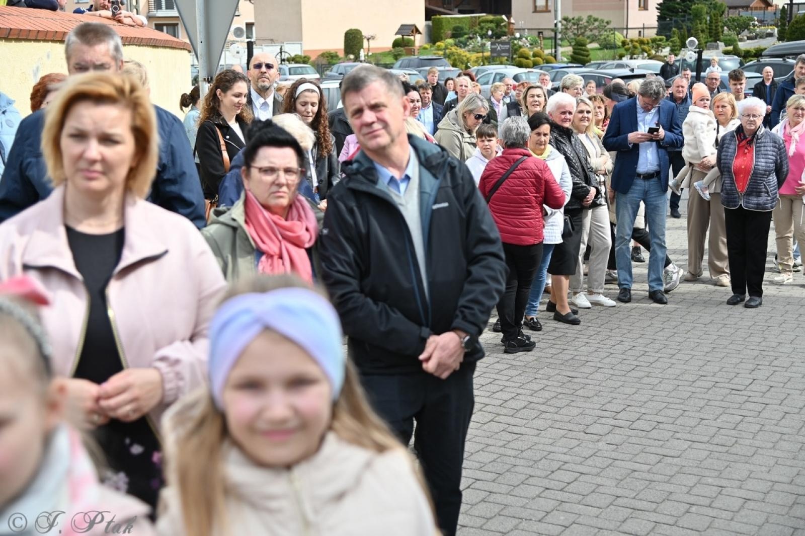Zdjęcie w galerii na portalu naszraciborz.pl: Misterium Męki Pańskiej w Krzyżanowicach. Poruszające widowisko na pograniczu polsko-czeskim [FOTO i WIDEO] wiadomości z regionu