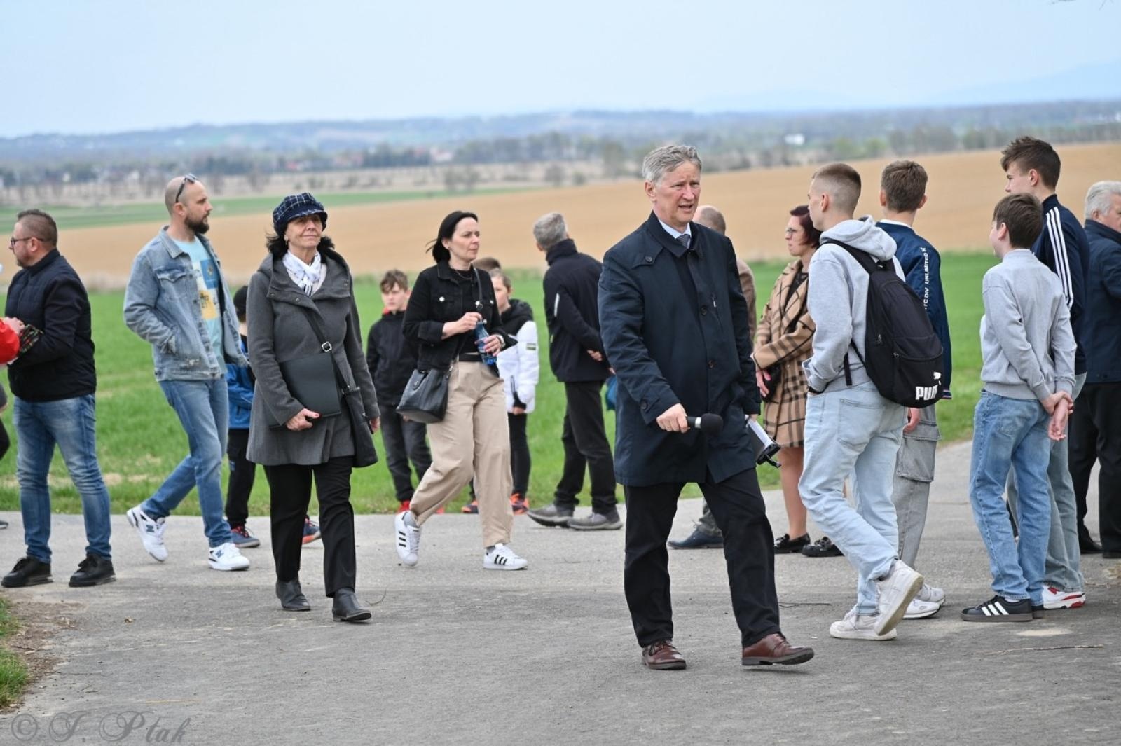 Zdjęcie w galerii na portalu naszraciborz.pl: Misterium Męki Pańskiej w Krzyżanowicach. Poruszające widowisko na pograniczu polsko-czeskim [FOTO i WIDEO] wiadomości z regionu
