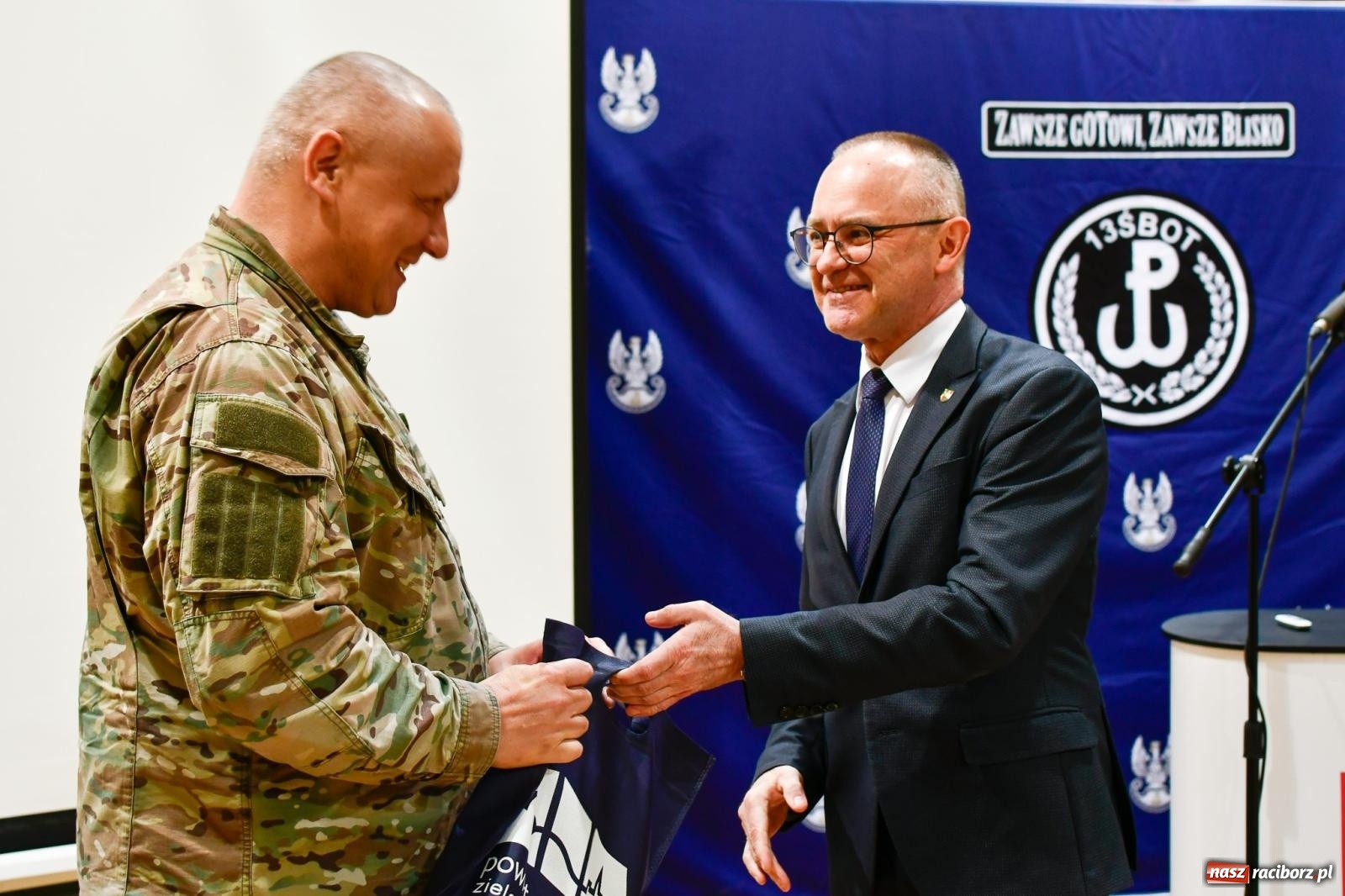 Zdjęcie w galerii na portalu naszraciborz.pl: Wojsko wróci do Raciborza? Prezydent wskazał miejsce pod koszary wiadomości z regionu