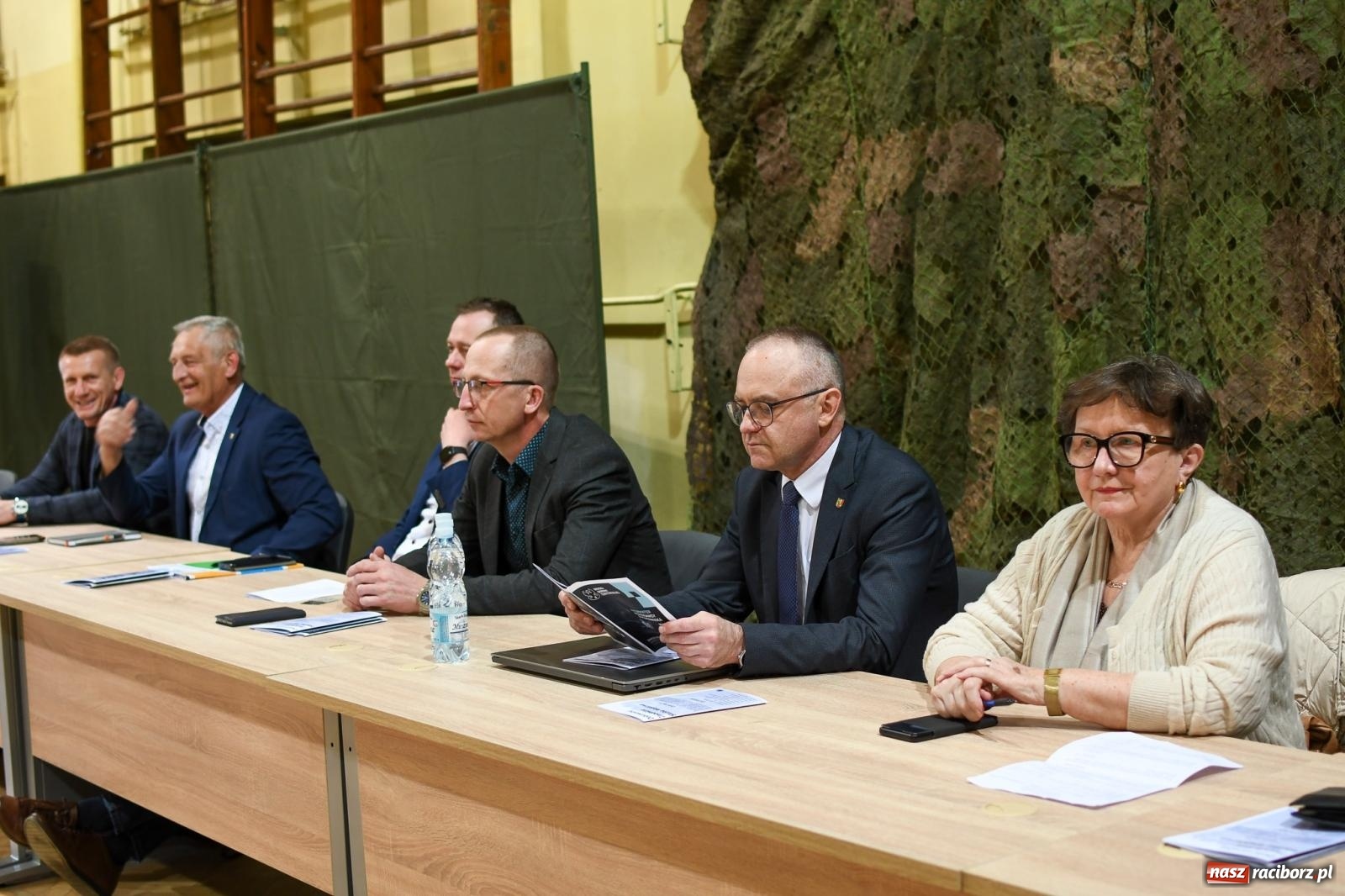 Zdjęcie w galerii na portalu naszraciborz.pl: Wojsko wróci do Raciborza? Prezydent wskazał miejsce pod koszary wiadomości z regionu