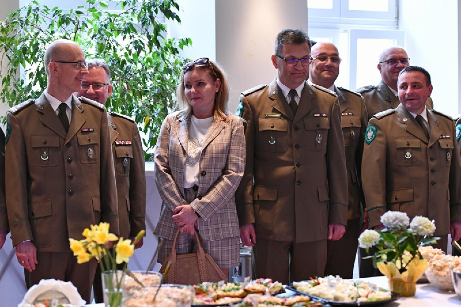 Zdjęcie w galerii na portalu naszraciborz.pl: Spotkanie wielkanocne w Śląskim Oddziale Straży Granicznej w Raciborzu wiadomości z regionu