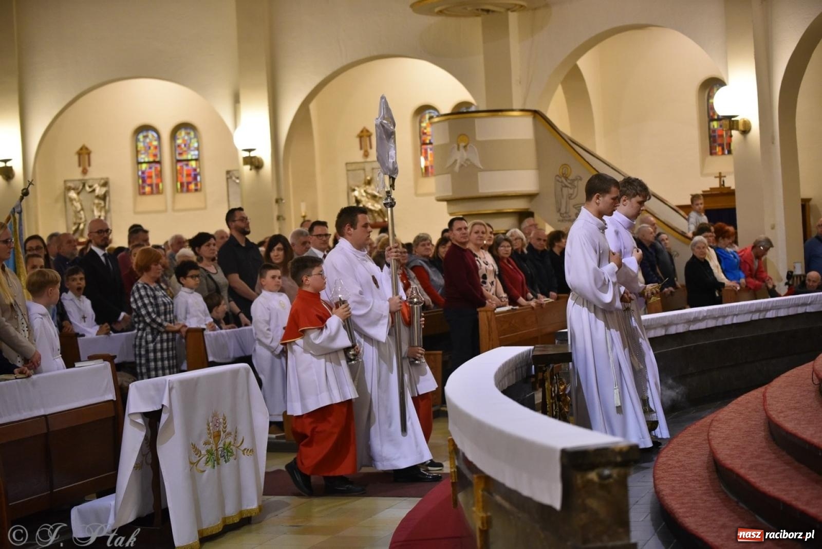Zdjęcie w galerii na portalu naszraciborz.pl: Wielki Czwartek – początek Triduum Paschalnego w Raciborzu [WIDEO] wiadomości z regionu