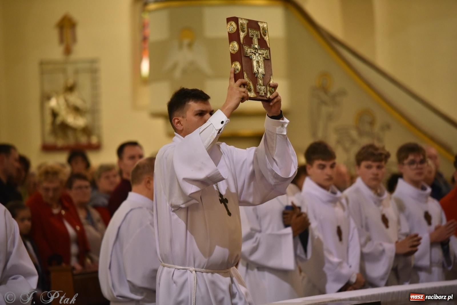 Zdjęcie w galerii na portalu naszraciborz.pl: Wielki Czwartek – początek Triduum Paschalnego w Raciborzu [WIDEO] wiadomości z regionu