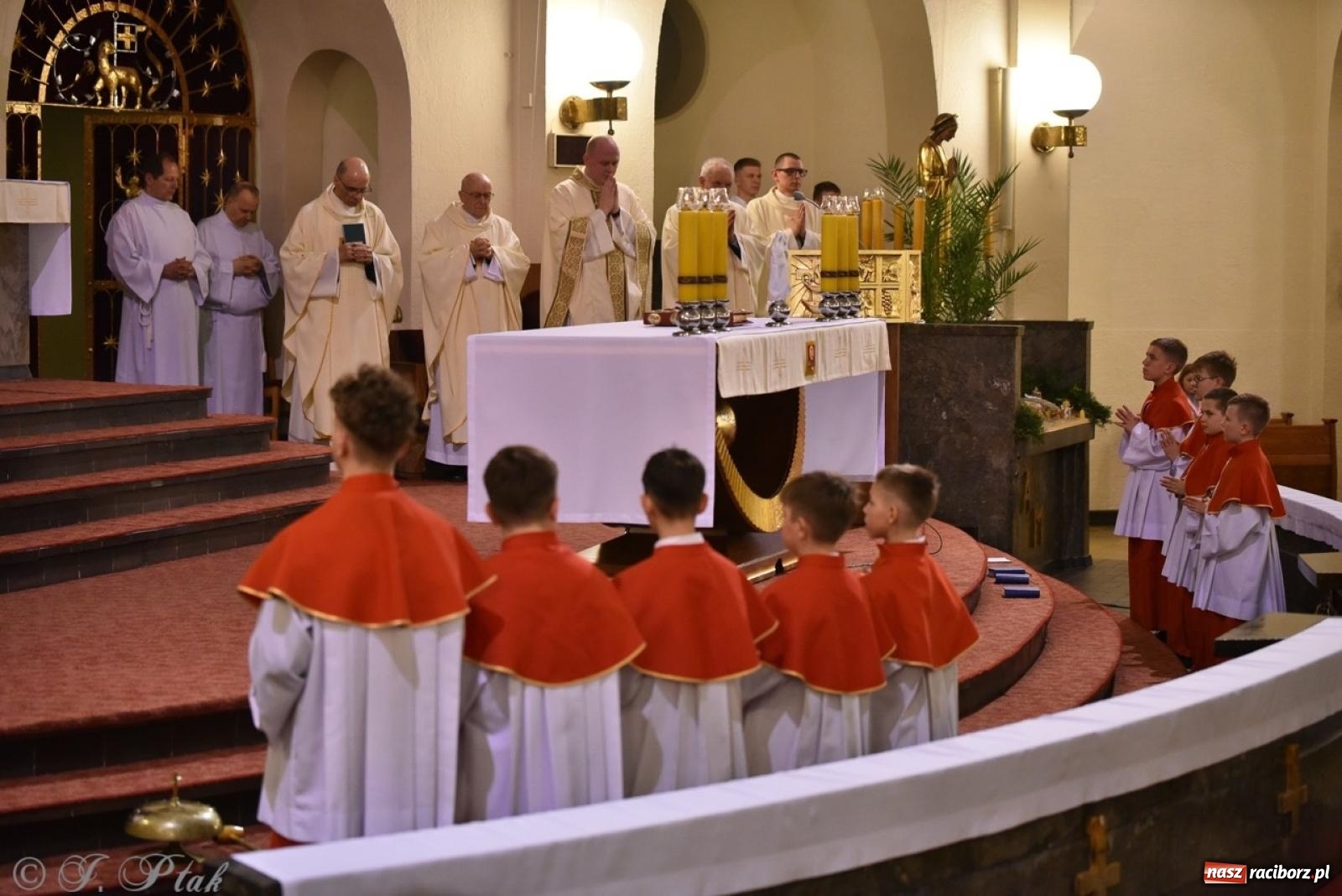 Zdjęcie w galerii na portalu naszraciborz.pl: Wielki Czwartek – początek Triduum Paschalnego w Raciborzu [WIDEO] wiadomości z regionu