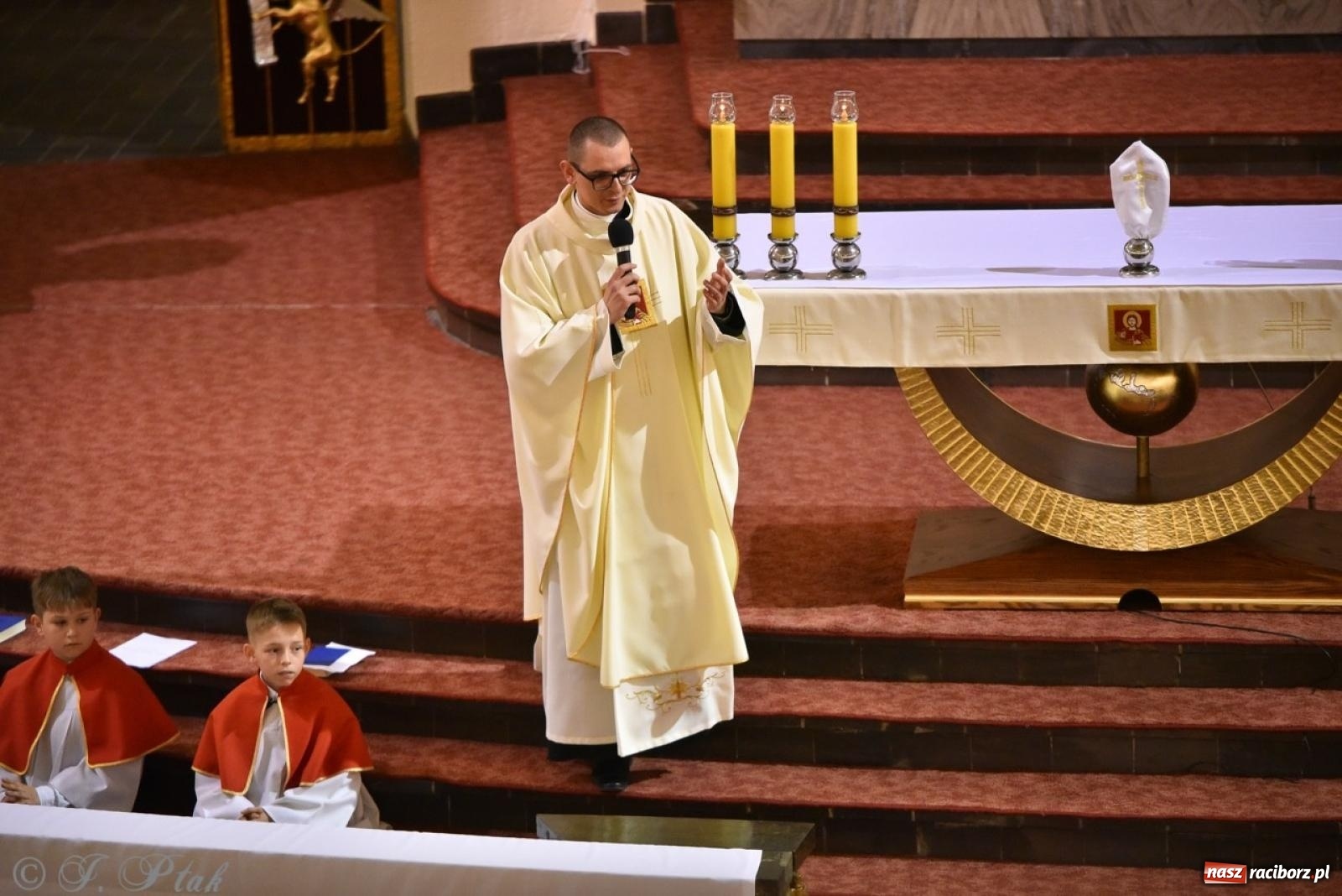 Zdjęcie w galerii na portalu naszraciborz.pl: Wielki Czwartek – początek Triduum Paschalnego w Raciborzu [WIDEO] wiadomości z regionu