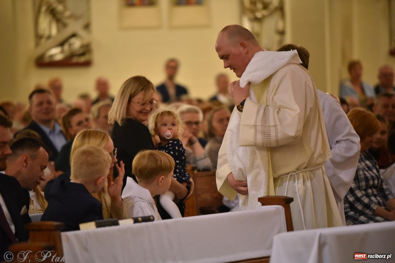 Zdjęcie w galerii na portalu naszraciborz.pl: Wielki Czwartek – początek Triduum Paschalnego w Raciborzu [WIDEO] wiadomości z regionu