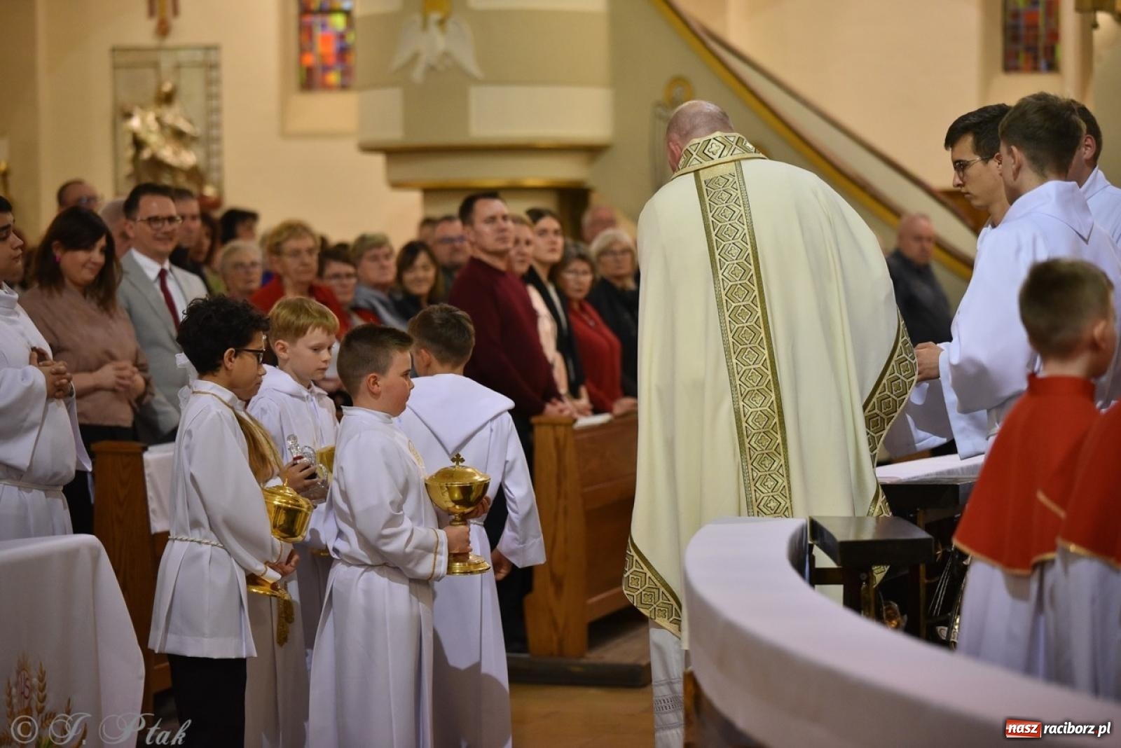 Zdjęcie w galerii na portalu naszraciborz.pl: Wielki Czwartek – początek Triduum Paschalnego w Raciborzu [WIDEO] wiadomości z regionu