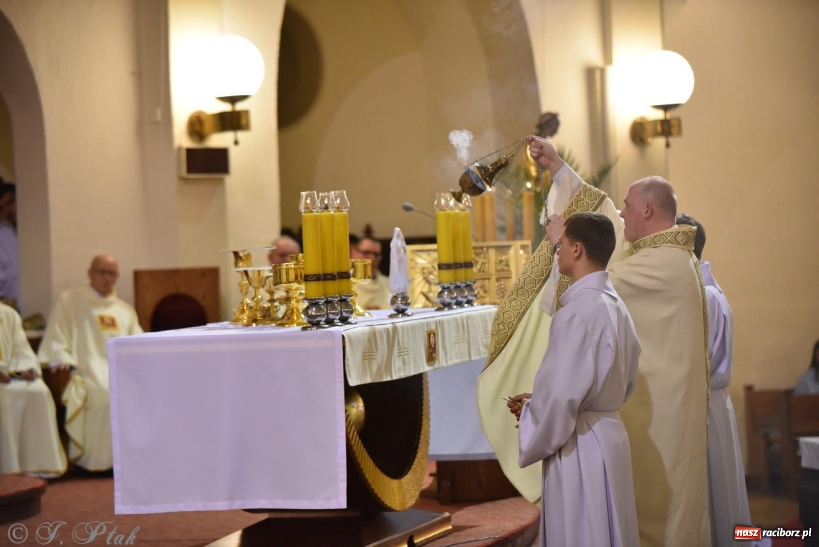 Zdjęcie w galerii na portalu naszraciborz.pl: Wielki Czwartek – początek Triduum Paschalnego w Raciborzu [WIDEO] wiadomości z regionu