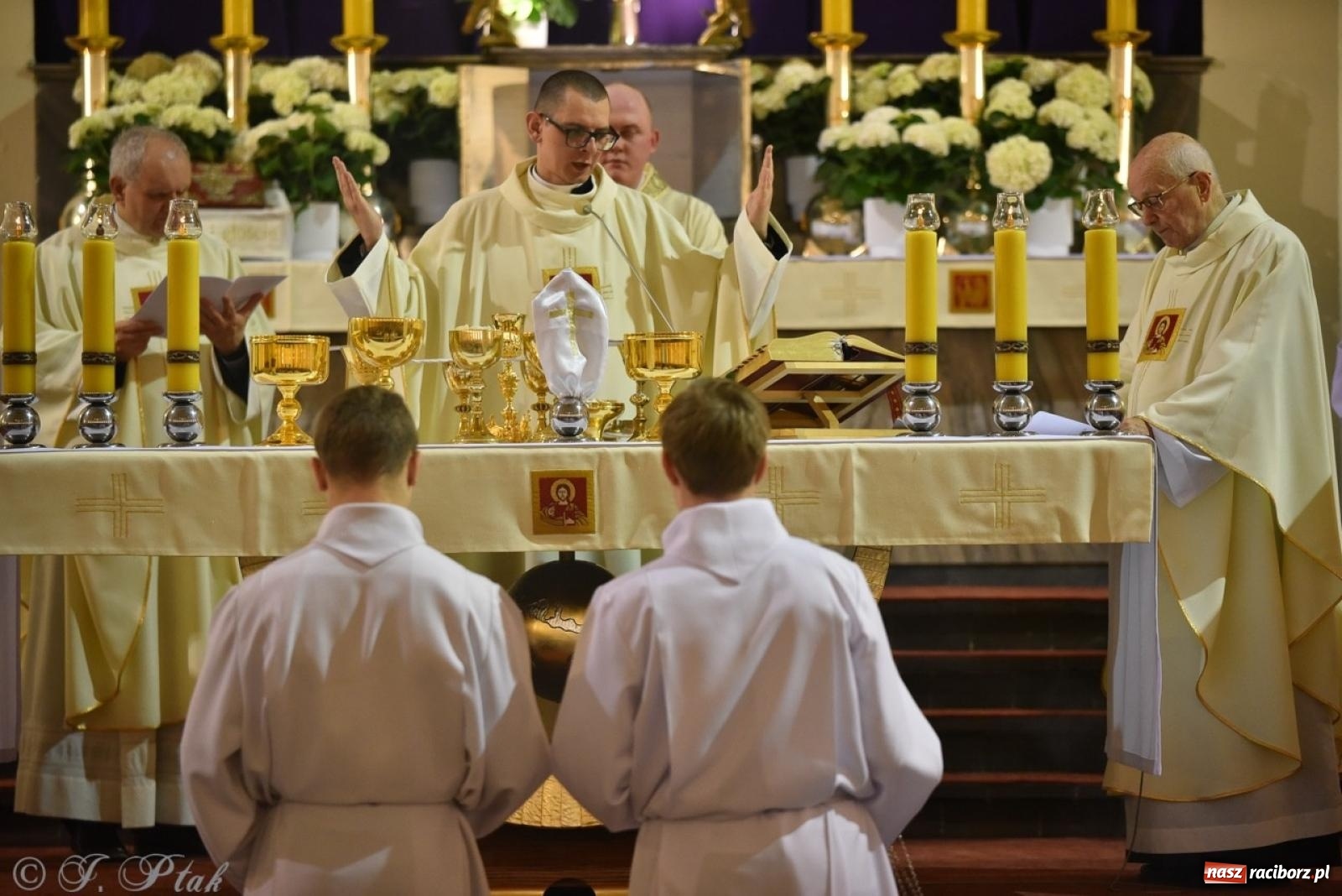 Zdjęcie w galerii na portalu naszraciborz.pl: Wielki Czwartek – początek Triduum Paschalnego w Raciborzu [WIDEO] wiadomości z regionu