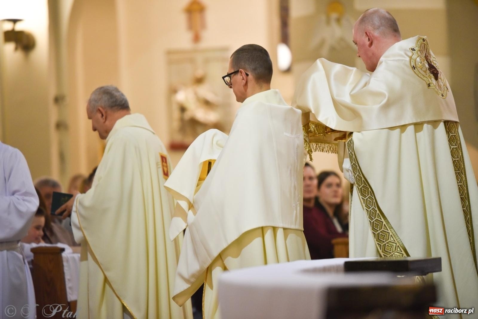 Zdjęcie w galerii na portalu naszraciborz.pl: Wielki Czwartek – początek Triduum Paschalnego w Raciborzu [WIDEO] wiadomości z regionu