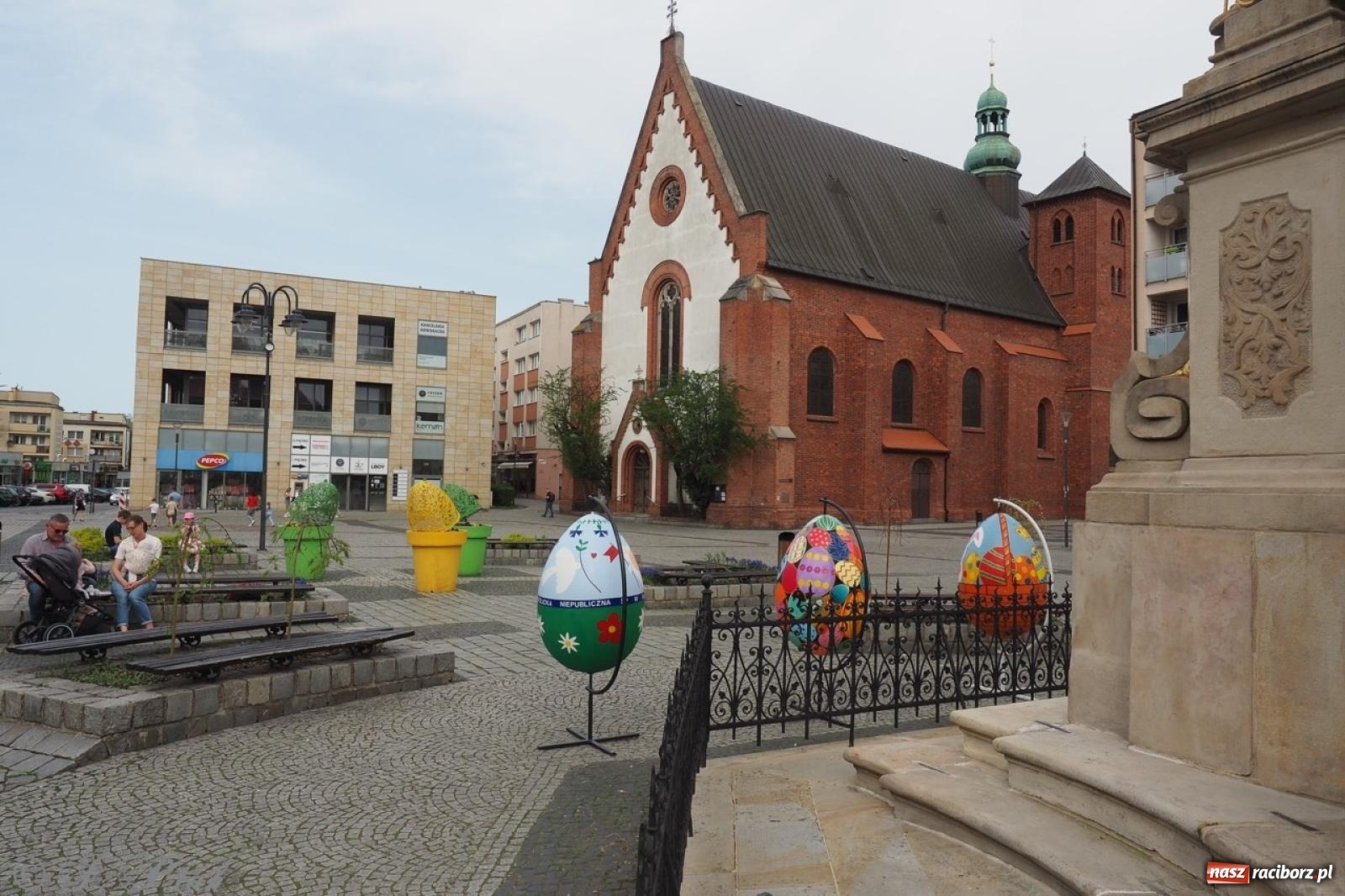 Zdjęcie w galerii na portalu naszraciborz.pl: Racibórz u progu Wielkanocy – pisanki, żur i jarmark staroci wiadomości z regionu