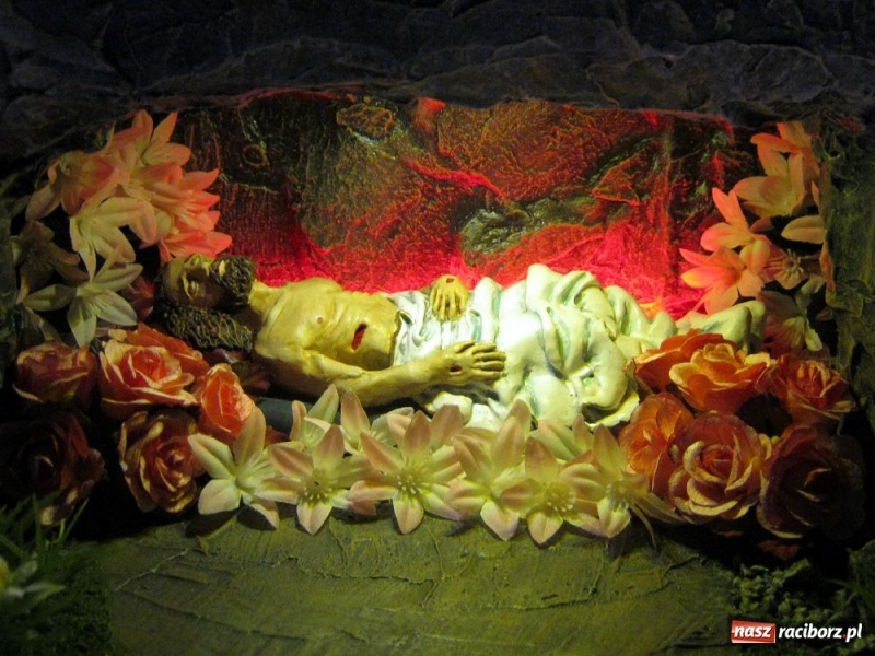 Zdjęcie w galerii na portalu naszraciborz.pl: Prywatny Boży Grób Grzegorza Mejłuna wiadomości z regionu