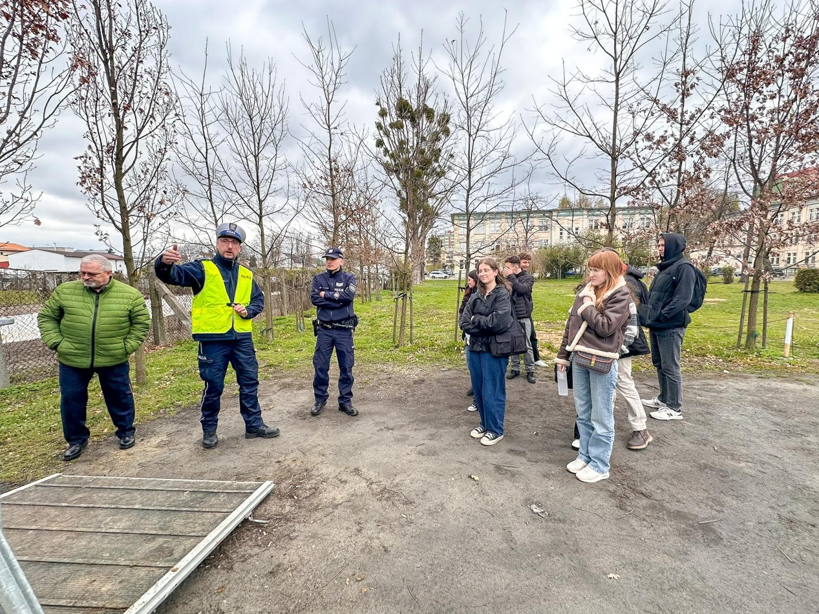 Zdjęcie w galerii na portalu naszraciborz.pl: Seminarium o obecności koni w przestrzeni publicznej: bezpieczeństwo, służby mundurowe i jeździectwo wiadomości z regionu