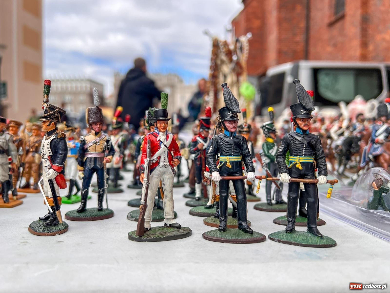 Zdjęcie w galerii na portalu naszraciborz.pl: Raciborski targ staroci ze smutnym akcentem  wiadomości z regionu