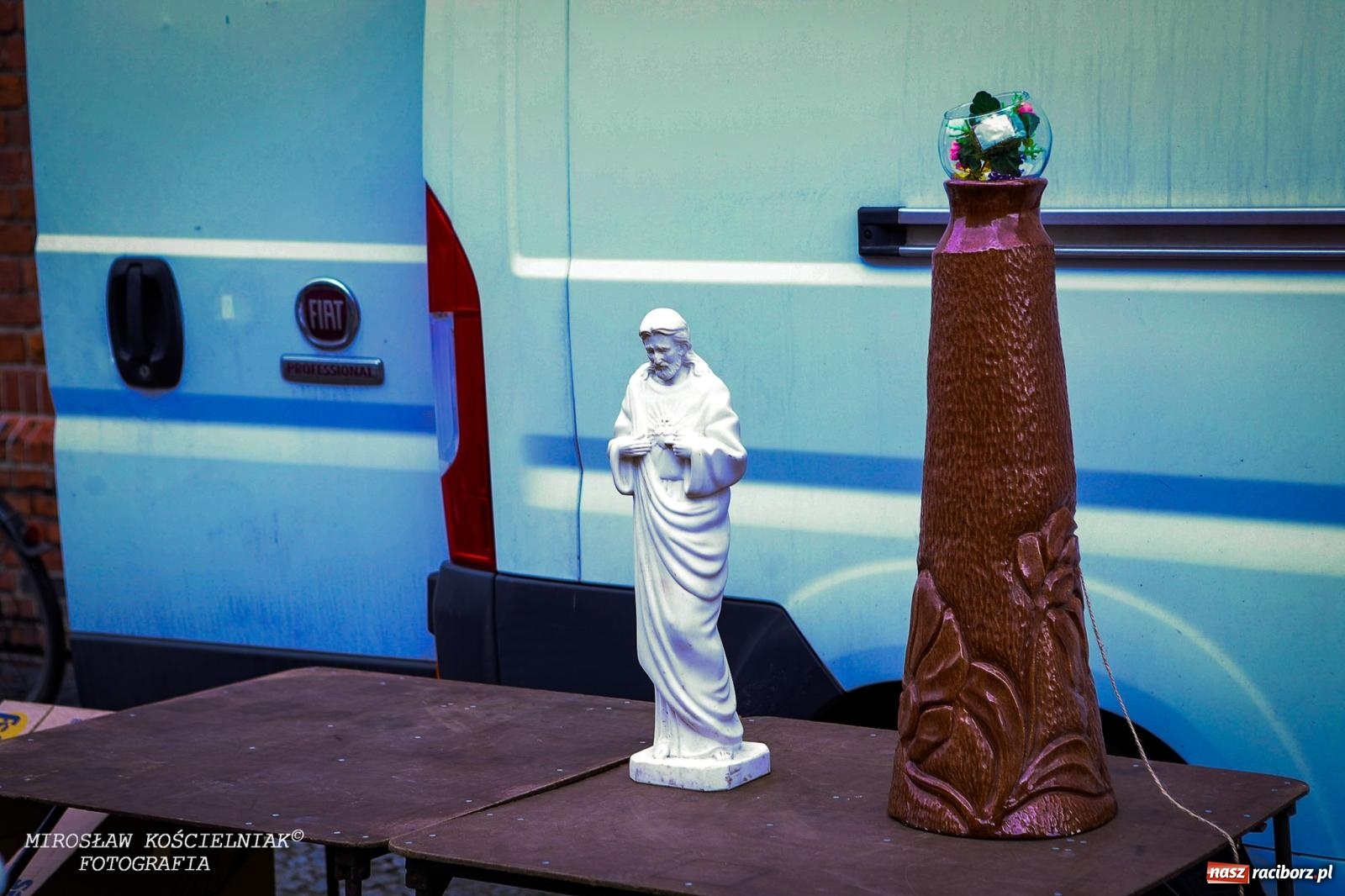 Zdjęcie w galerii na portalu naszraciborz.pl: Raciborski targ staroci ze smutnym akcentem  wiadomości z regionu