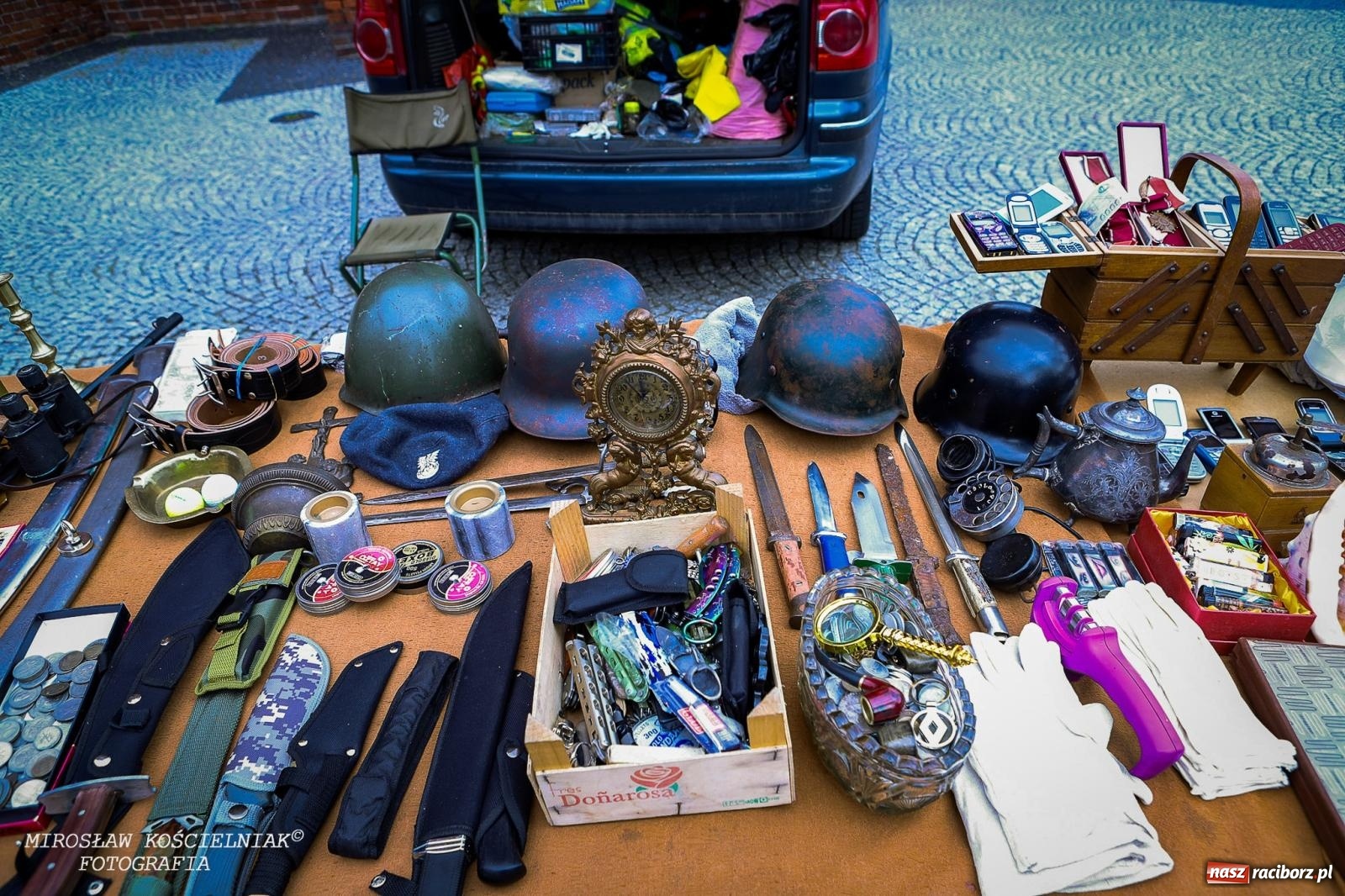 Zdjęcie w galerii na portalu naszraciborz.pl: Raciborski targ staroci ze smutnym akcentem  wiadomości z regionu