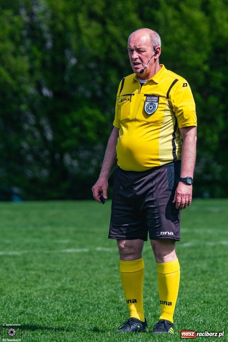 Zdjęcie w galerii na portalu naszraciborz.pl: Derby Raciborza. Dwa ciosy Ocic pogrążyły Brzezie [FOTO] wiadomości z regionu