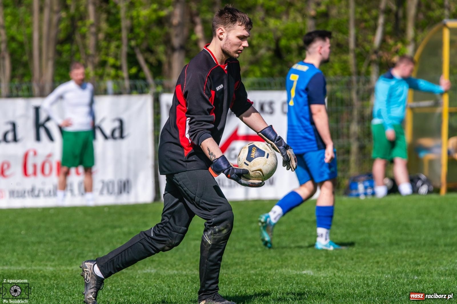 Zdjęcie w galerii na portalu naszraciborz.pl: Derby Raciborza. Dwa ciosy Ocic pogrążyły Brzezie [FOTO] wiadomości z regionu