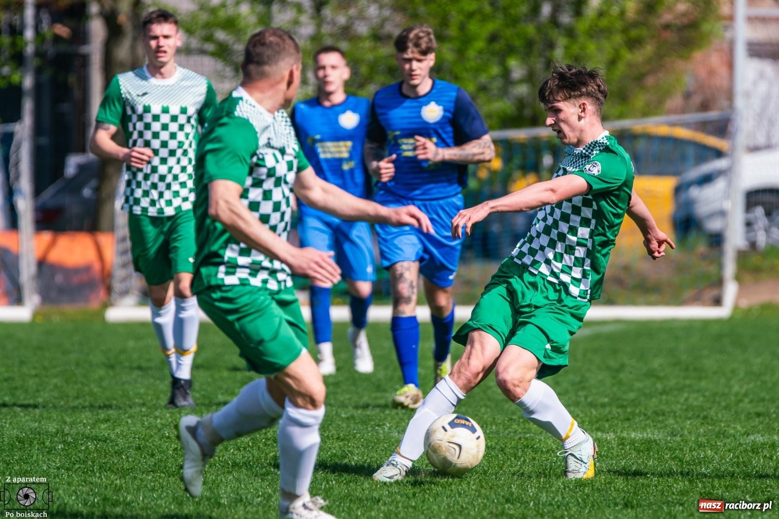 Zdjęcie w galerii na portalu naszraciborz.pl: Derby Raciborza. Dwa ciosy Ocic pogrążyły Brzezie [FOTO] wiadomości z regionu