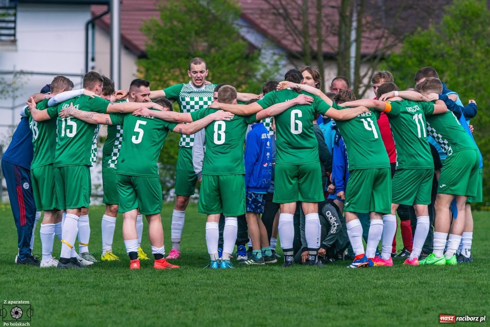 Zdjęcie w galerii na portalu naszraciborz.pl: Derby Raciborza. Dwa ciosy Ocic pogrążyły Brzezie [FOTO] wiadomości z regionu