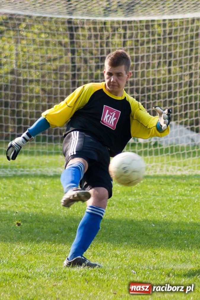 Zdjęcie w galerii na portalu naszraciborz.pl: Zawada za silna dla Tworkowa wiadomości z regionu