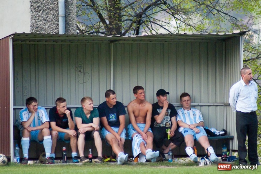 Zdjęcie w galerii na portalu naszraciborz.pl: Zawada za silna dla Tworkowa wiadomości z regionu