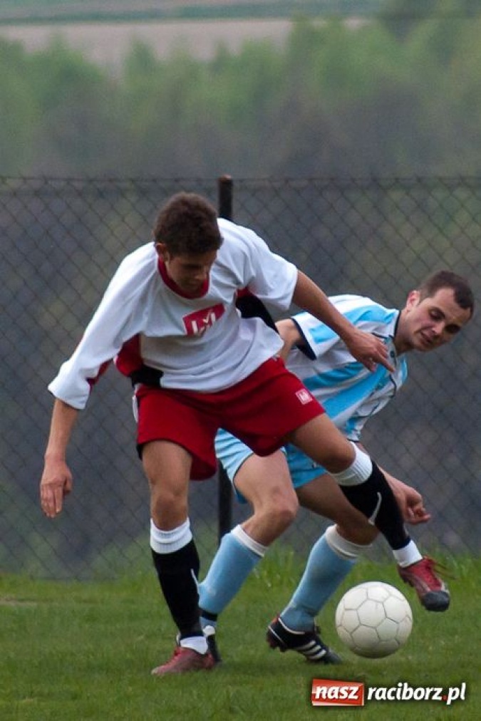 Zdjęcie w galerii na portalu naszraciborz.pl: Zawada za silna dla Tworkowa wiadomości z regionu