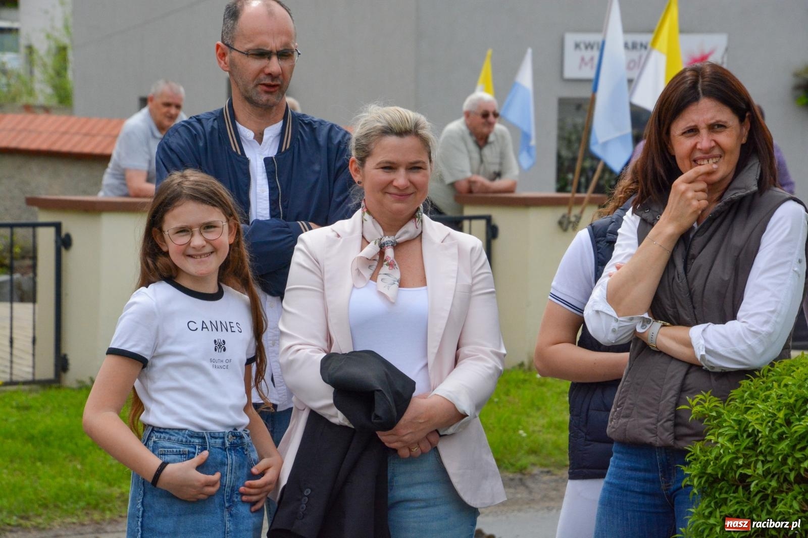 Zdjęcie w galerii na portalu naszraciborz.pl: Morawskie dziedzictwo, konie i goście honorowi – wielkanocna procesja w Pietrowicach Wielkich [FOTO i WIDEO] wiadomości z regionu