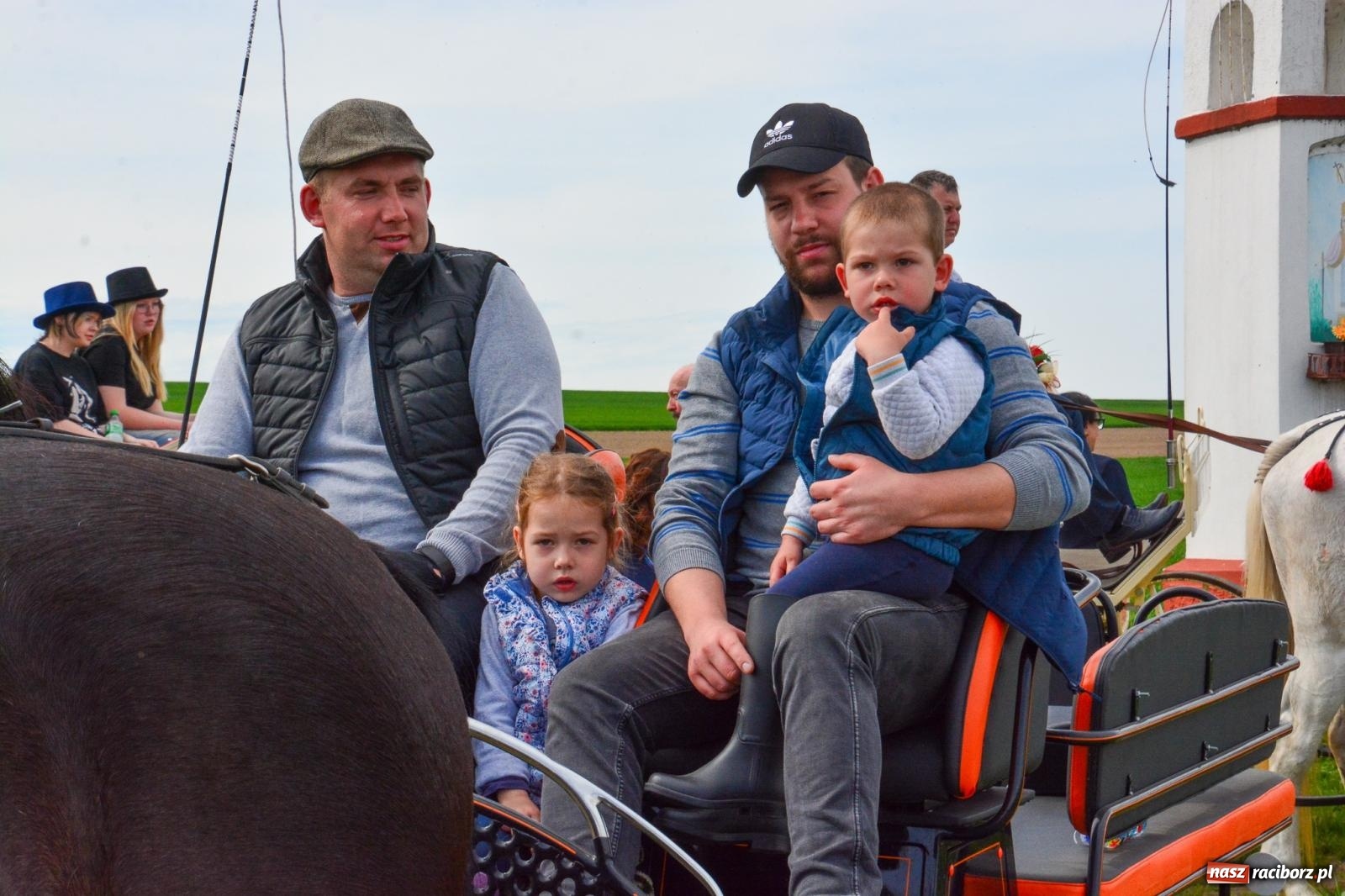 Zdjęcie w galerii na portalu naszraciborz.pl: Procesja konna w Sudole przeszła granicami Raciborza z modlitwą o urodzaj [FOTO i WIDEO] wiadomości z regionu