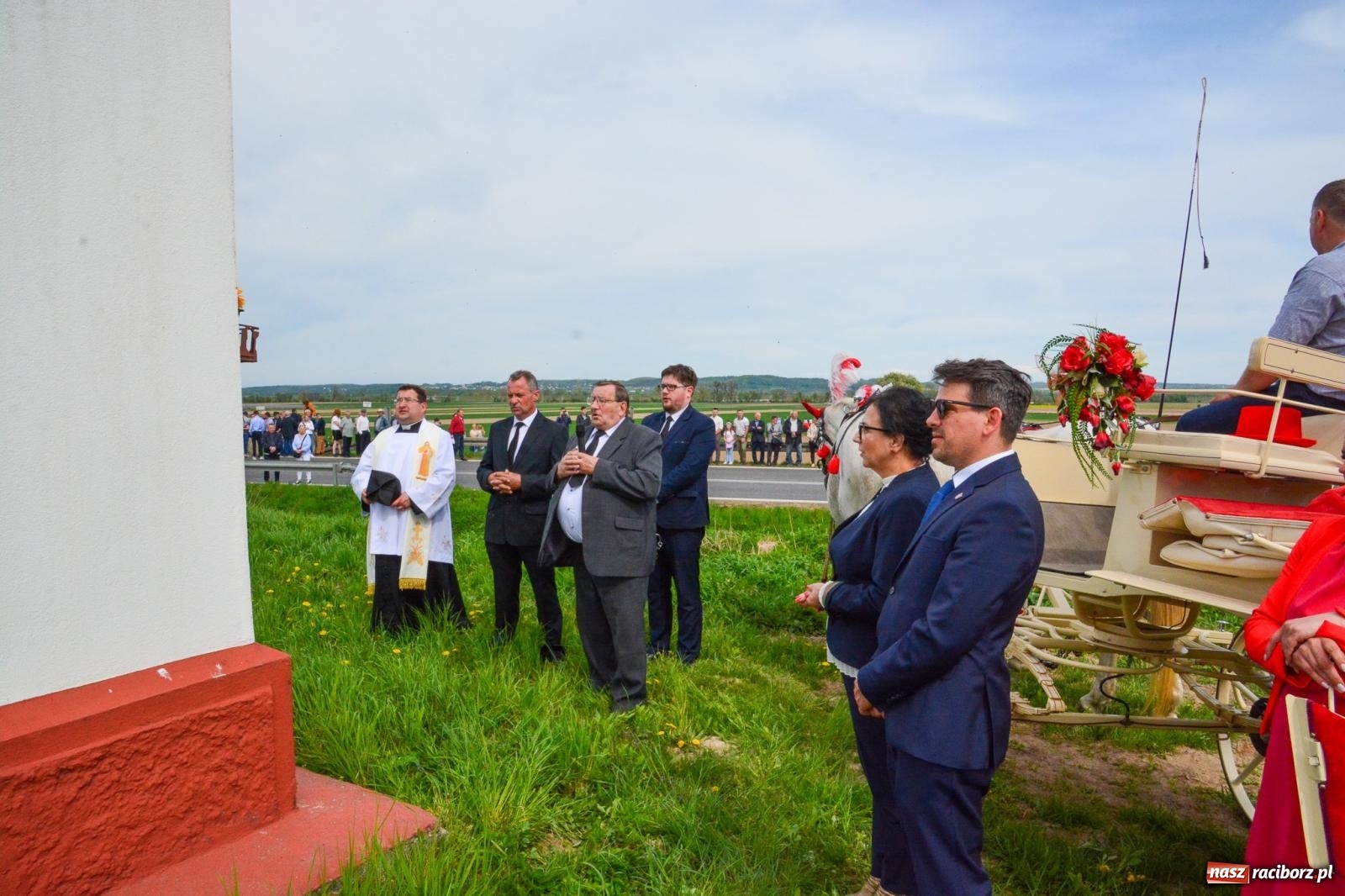 Zdjęcie w galerii na portalu naszraciborz.pl: Procesja konna w Sudole przeszła granicami Raciborza z modlitwą o urodzaj [FOTO i WIDEO] wiadomości z regionu
