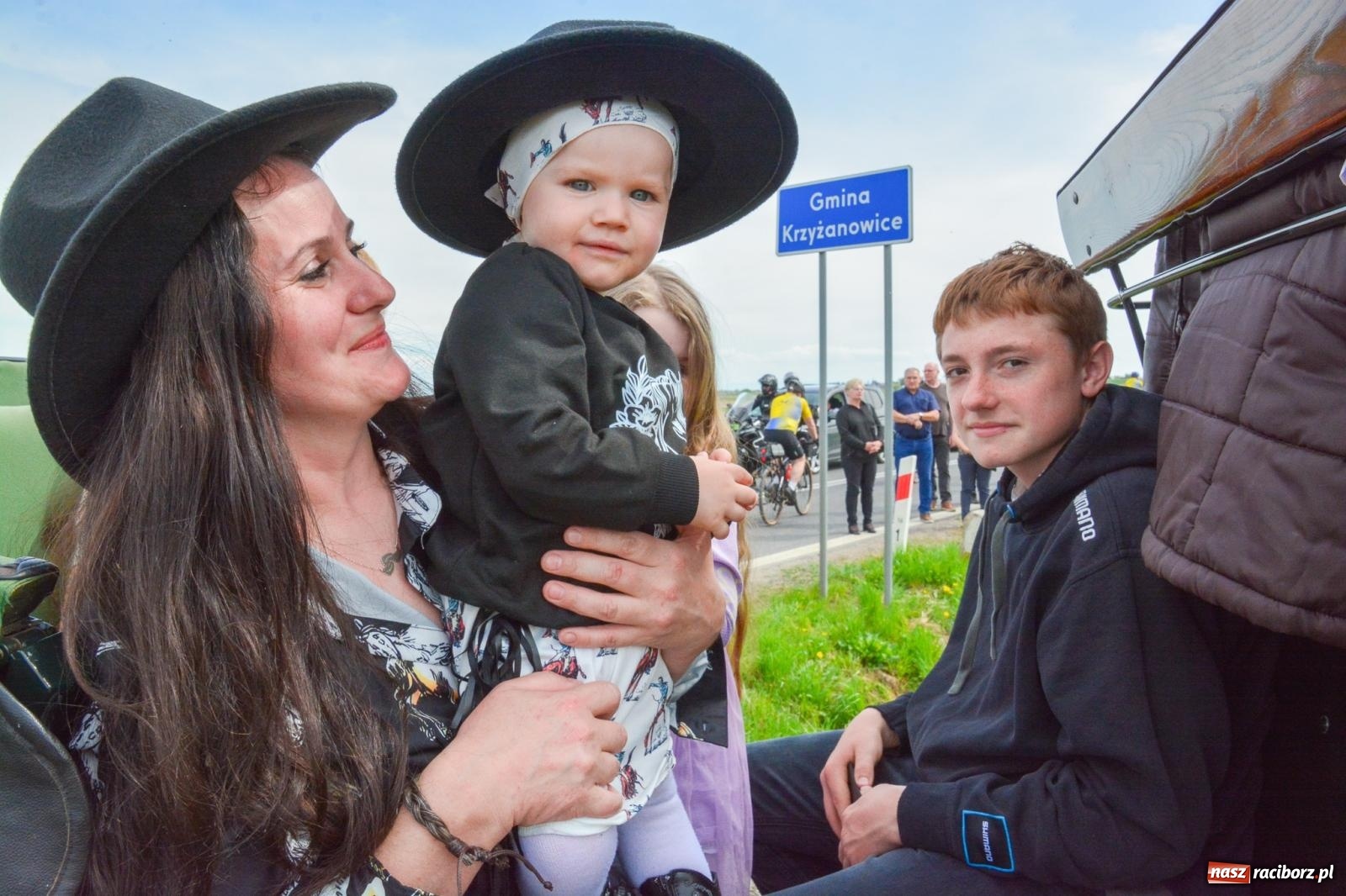 Zdjęcie w galerii na portalu naszraciborz.pl: Procesja konna w Sudole przeszła granicami Raciborza z modlitwą o urodzaj [FOTO i WIDEO] wiadomości z regionu