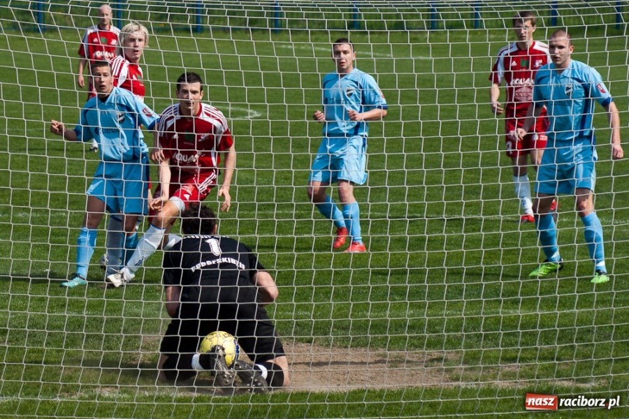 Zdjęcie w galerii na portalu naszraciborz.pl: KP Unia niepokonana w lidze wiadomości z regionu