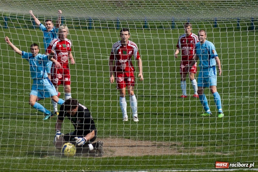 Zdjęcie w galerii na portalu naszraciborz.pl: KP Unia niepokonana w lidze wiadomości z regionu